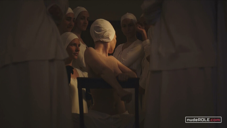 12. Esther Aubry nude – The New Pope s01e03-04 (2020)