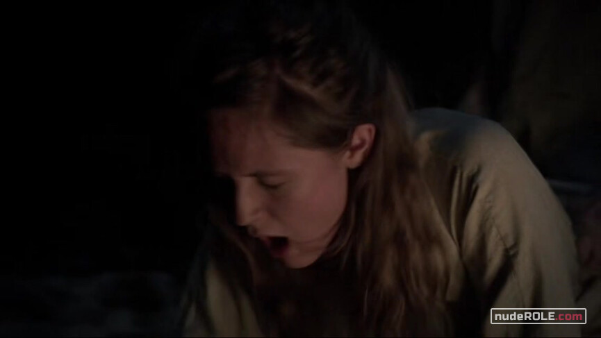 1. Brida sexy – The Last Kingdom s01e02 (2015)