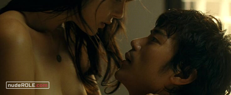 7. Yoo-ri sexy – Marine Boy (2009)