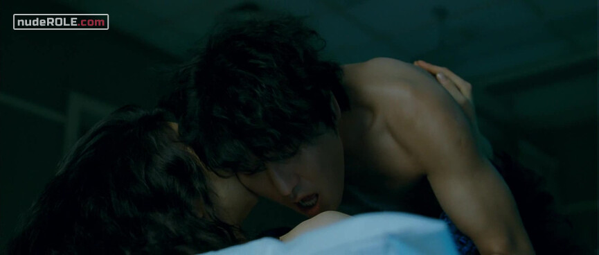17. Tae-ju nude – Thirst (2009)