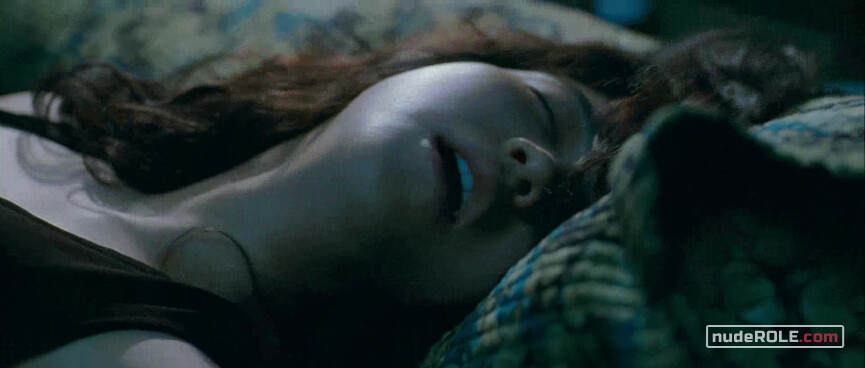 39. Tae-ju nude – Thirst (2009)