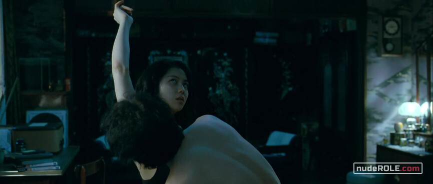 42. Tae-ju nude – Thirst (2009)