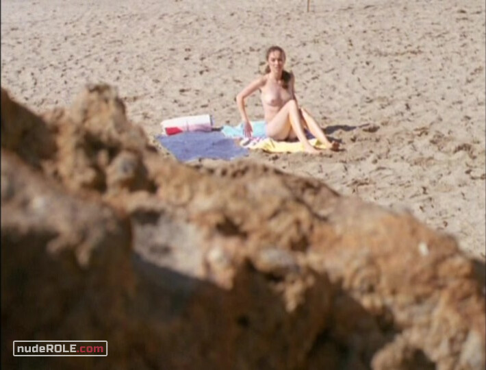 9. Lynn nude – Scarecrow Gone Wild (2004)