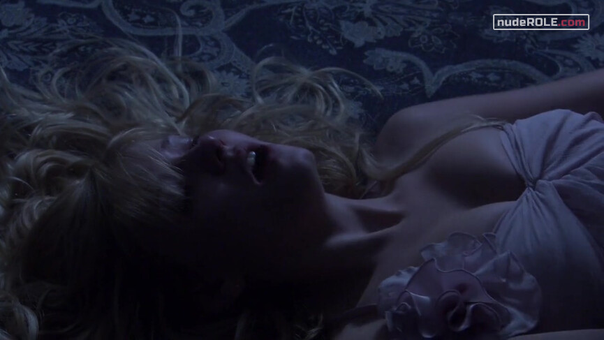 30. Nina Deer sexy, Olivia Deer nude – The Quiet (2005)