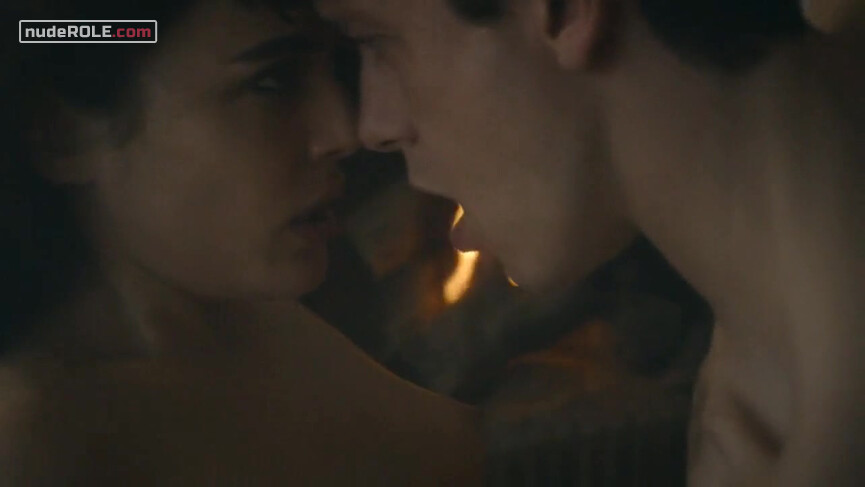8. Helena nude – Hache s02e04 (2021)