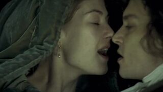 Elizabeth Malet sexy – The Libertine (2004)