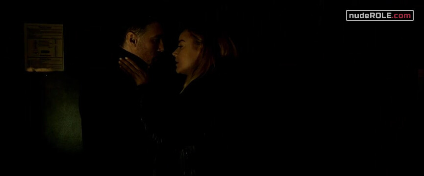 2. The Waitress nude – The Virtuoso (2021)