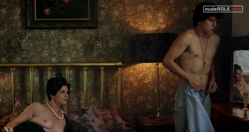 18. Elena nude – The Prince (2019)