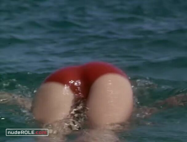 14. Liz Cassidy sexy – The Greek Tycoon (1978)