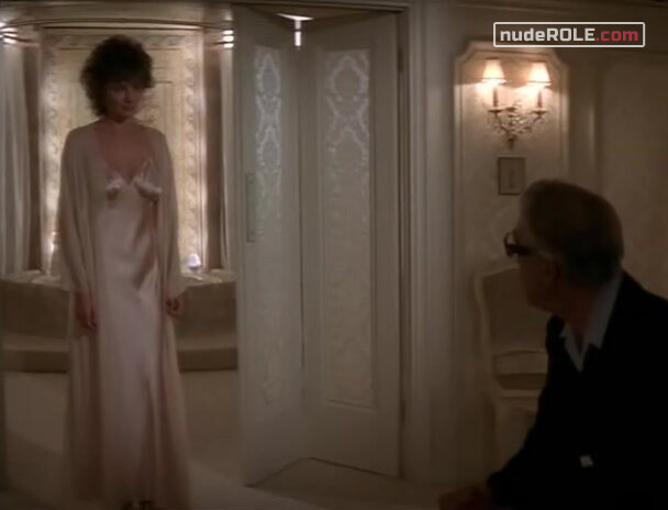 3. Liz Cassidy sexy – The Greek Tycoon (1978)