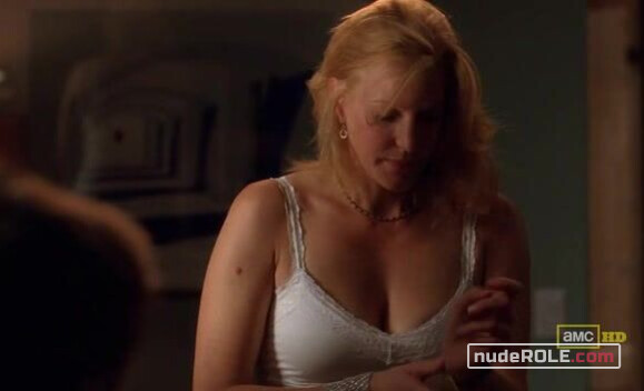 9. Skyler White sexy – Breaking Bad s03e04 (2010)