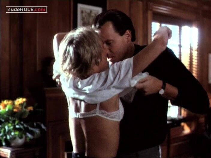 2. Clarissa sexy – Body of Influence (1993)