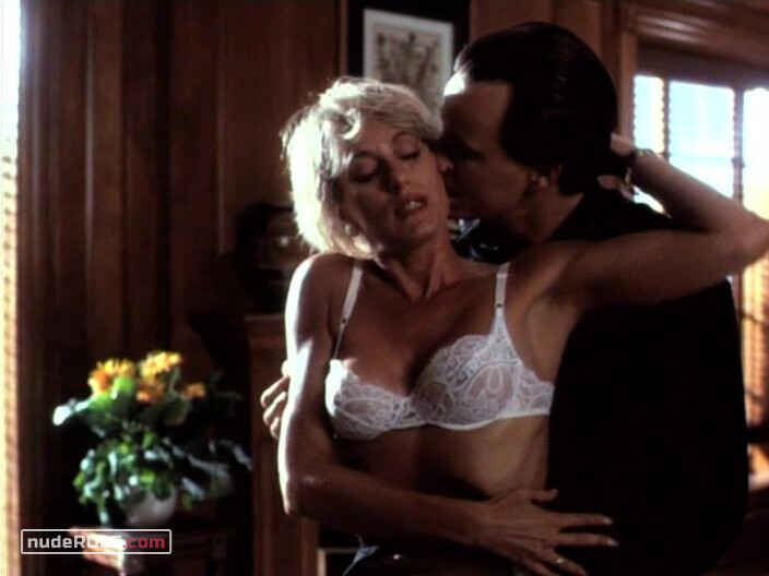 3. Clarissa sexy – Body of Influence (1993)