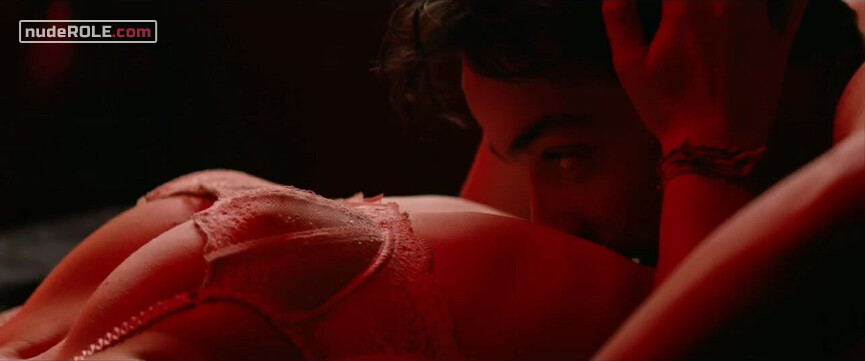 10. Madeline sexy – Heavy (2019)