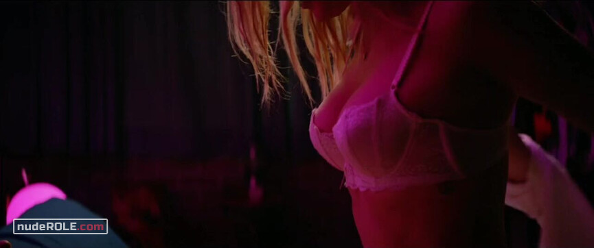 4. Madeline sexy – Heavy (2019)