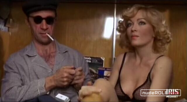 4. Director's Wife sexy – Belli e brutti ridono tutti (1979)