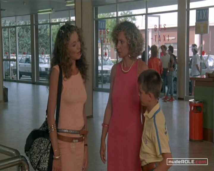 9. Liliana Corsi nude – Rimini Rimini (1987)