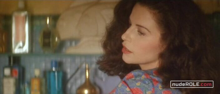 10. Mathilde sexy – The Hairdresser's Husband (1990)