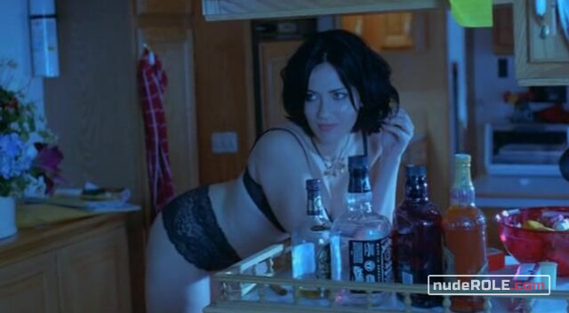 11. Divana nude – Tough Luck (2003)