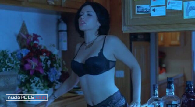 14. Divana nude – Tough Luck (2003)