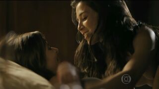Cristiane sexy, Angélica nude – Eu Que Amo Tanto s01e03 (2014)