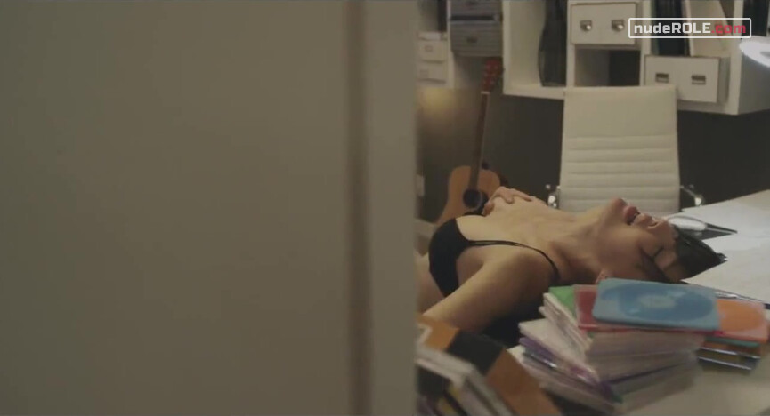 14. Hee-soo nude – Love Lesson (2013)