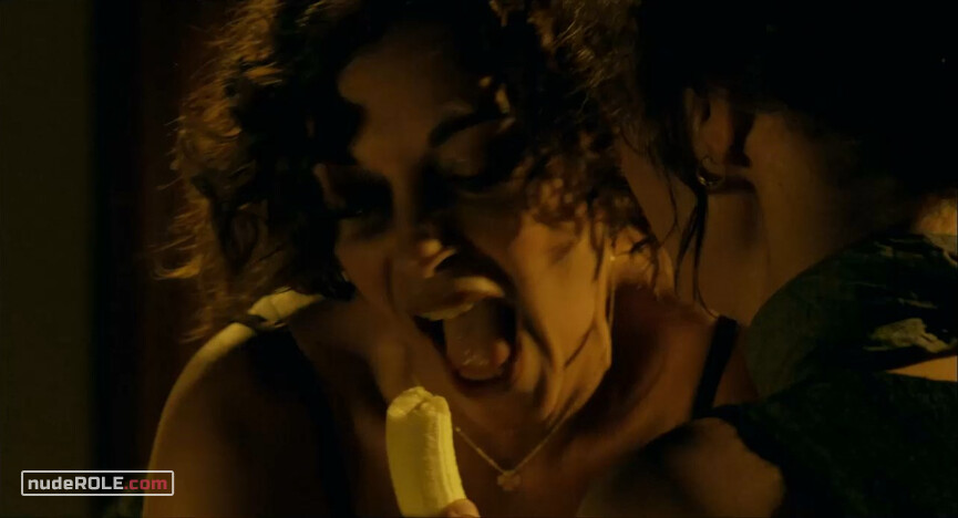 14. Mariona sexy, Bego sexy, Carol sexy – 1.000 maneres de menjar-se un ou (2013)