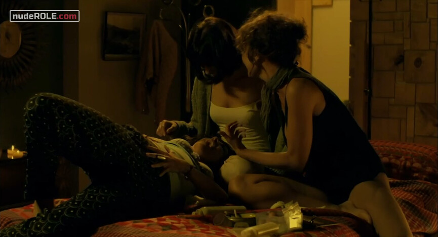 15. Mariona sexy, Bego sexy, Carol sexy – 1.000 maneres de menjar-se un ou (2013)