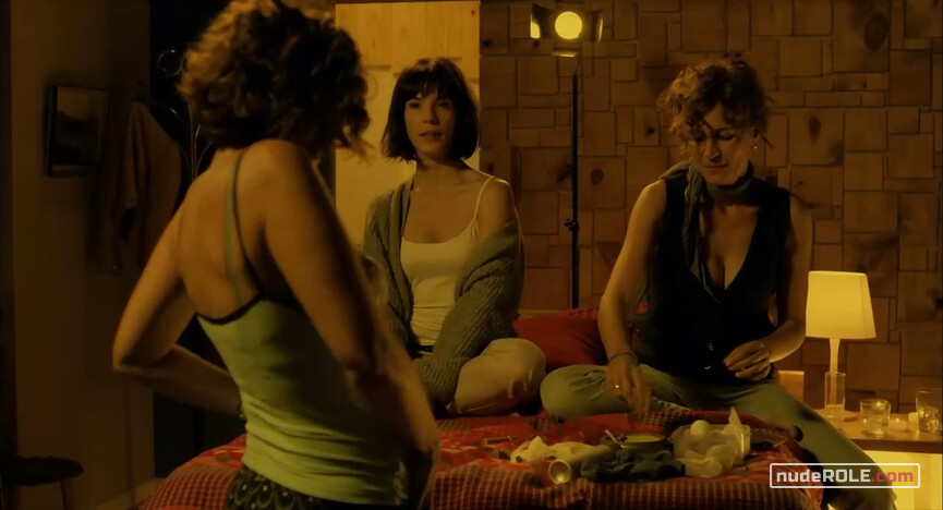 6. Mariona sexy, Bego sexy, Carol sexy – 1.000 maneres de menjar-se un ou (2013)