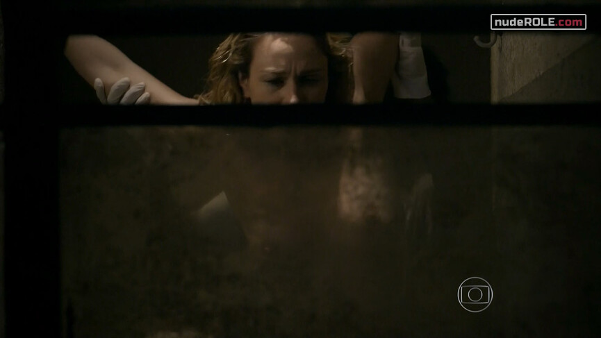 10. Leididai de Oliveira Fontes nude – Eu Que Amo Tanto s01e01 (2014)