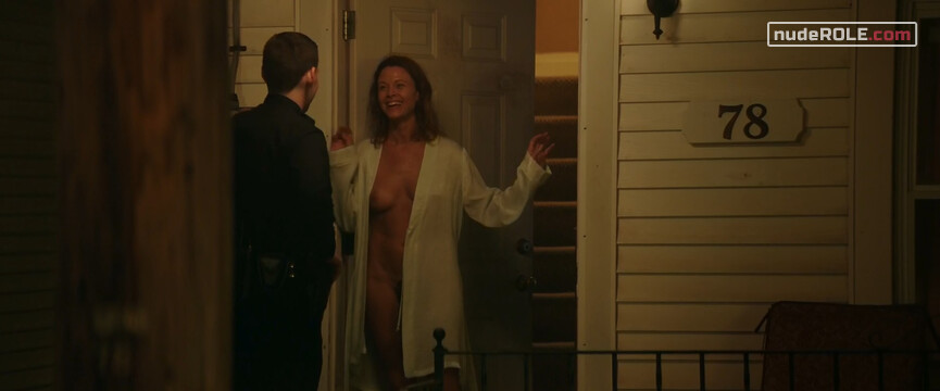 1. Claire nude – Crown Vic (2019)