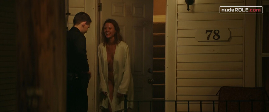 4. Claire nude – Crown Vic (2019)
