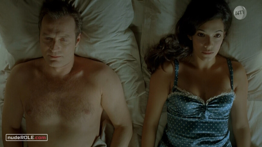 11. Laetiicia nude – Tonight I'll Sleep at Yours (2007)