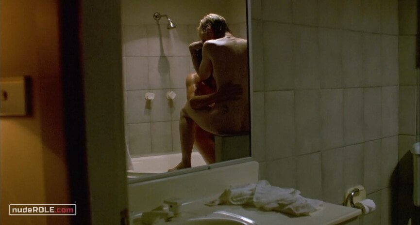 1. Tracy sexy – Little Fish (2005)