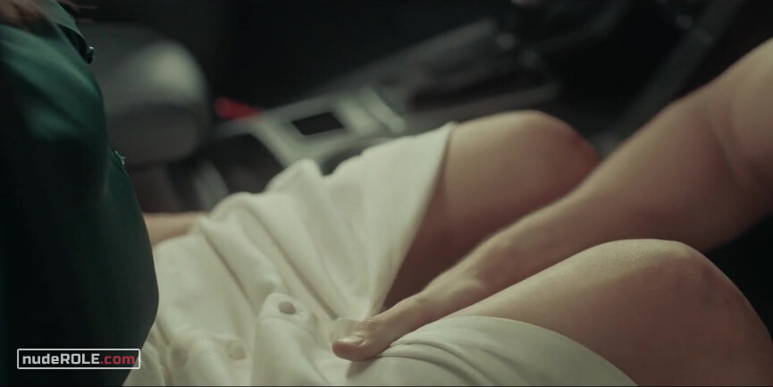1. Alma Solares sexy – Dark Desire (2020)