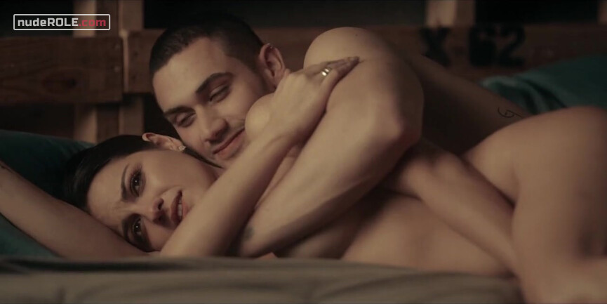 20. Alma Solares sexy – Dark Desire (2020)