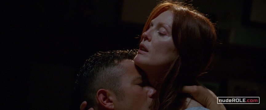 5. Esther sexy – Don Jon (2013)