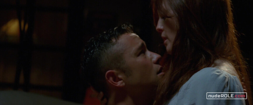 6. Esther sexy – Don Jon (2013)