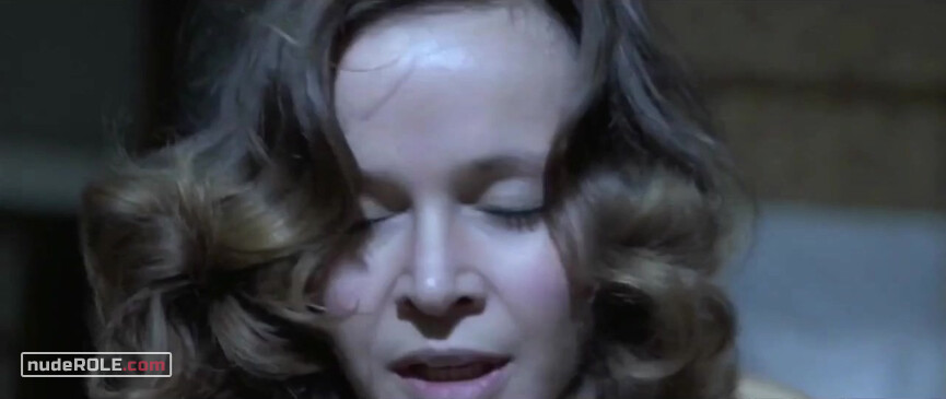 4. Angela sexy – Malicious (1973)
