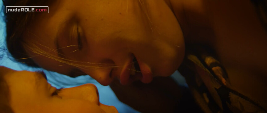 4. Basia nude – A Memory of Last Summer (2013)