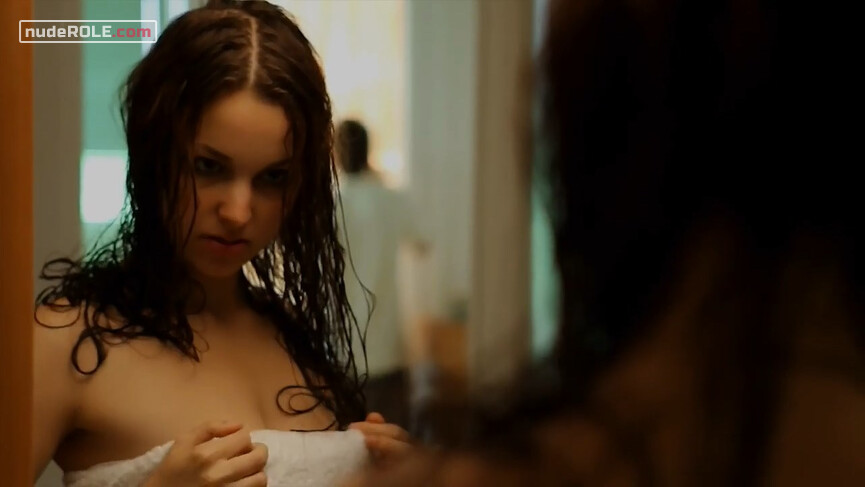 4. Nela sexy – Moje Sestra (2010)
