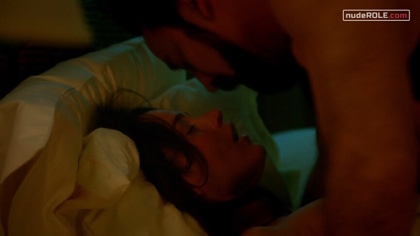 4. Maggie nude – Looking Glass (2018)