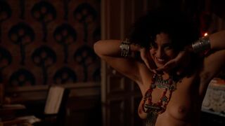 Zohra nude – Curiosa (2019)