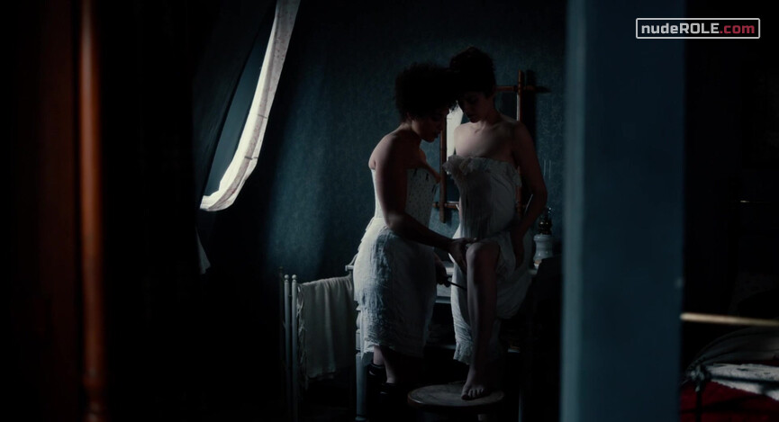 8. Zohra nude – Curiosa (2019)