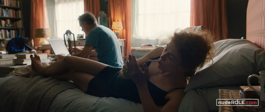 2. Marie Colvin nude – A Private War (2018)