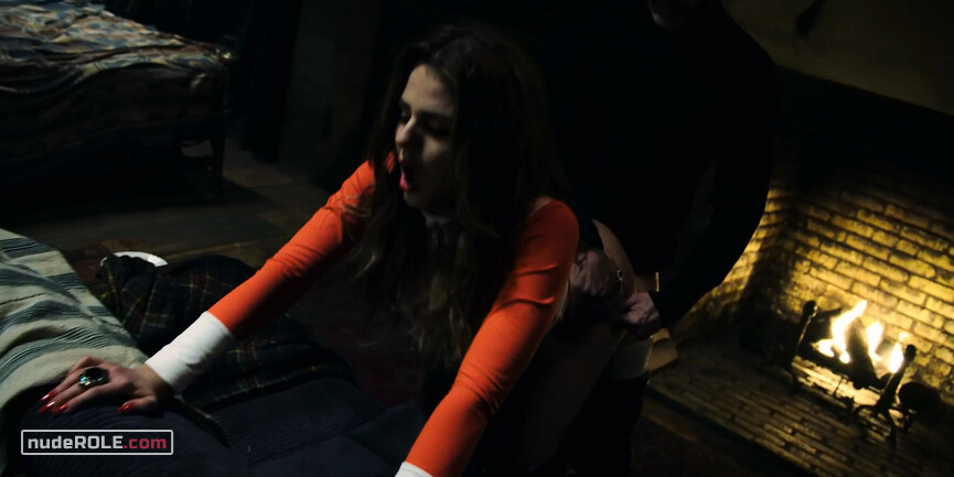 2. Sindy nude – Polar (2019)