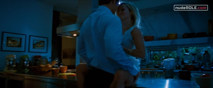 3. Lauren sexy – This Means War (2012)