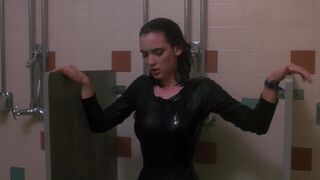 Veronica Sawyer sexy – Heathers (1988)