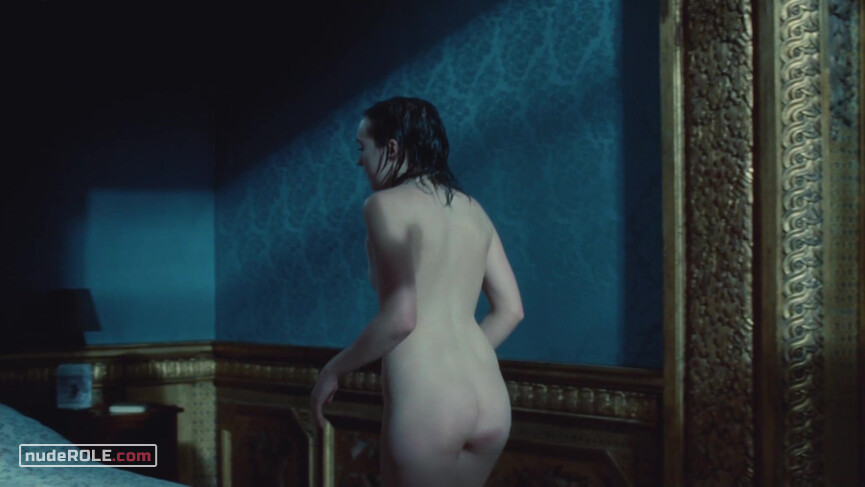 5. Céline vel Hadewijch nude – Hadewijch (2009)