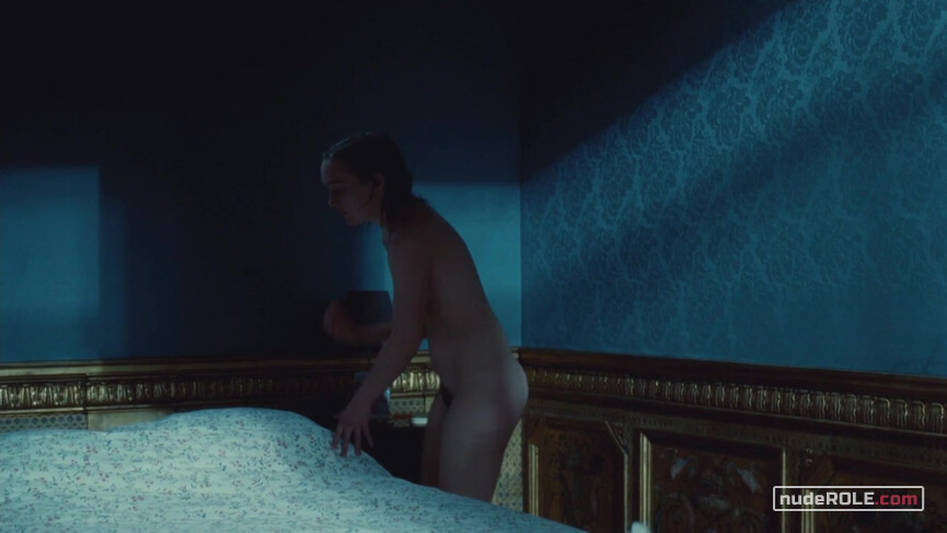 7. Céline vel Hadewijch nude – Hadewijch (2009)
